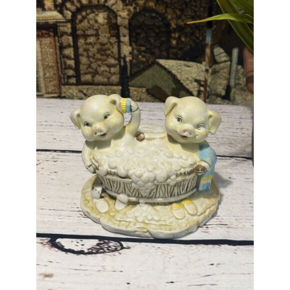 Vintage Ceramic 2 Pigs Sow And Boar Bubble Bath In Tub Figurine - Picture 7 of 7